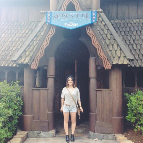 11072846_931863930203139_230995804_n