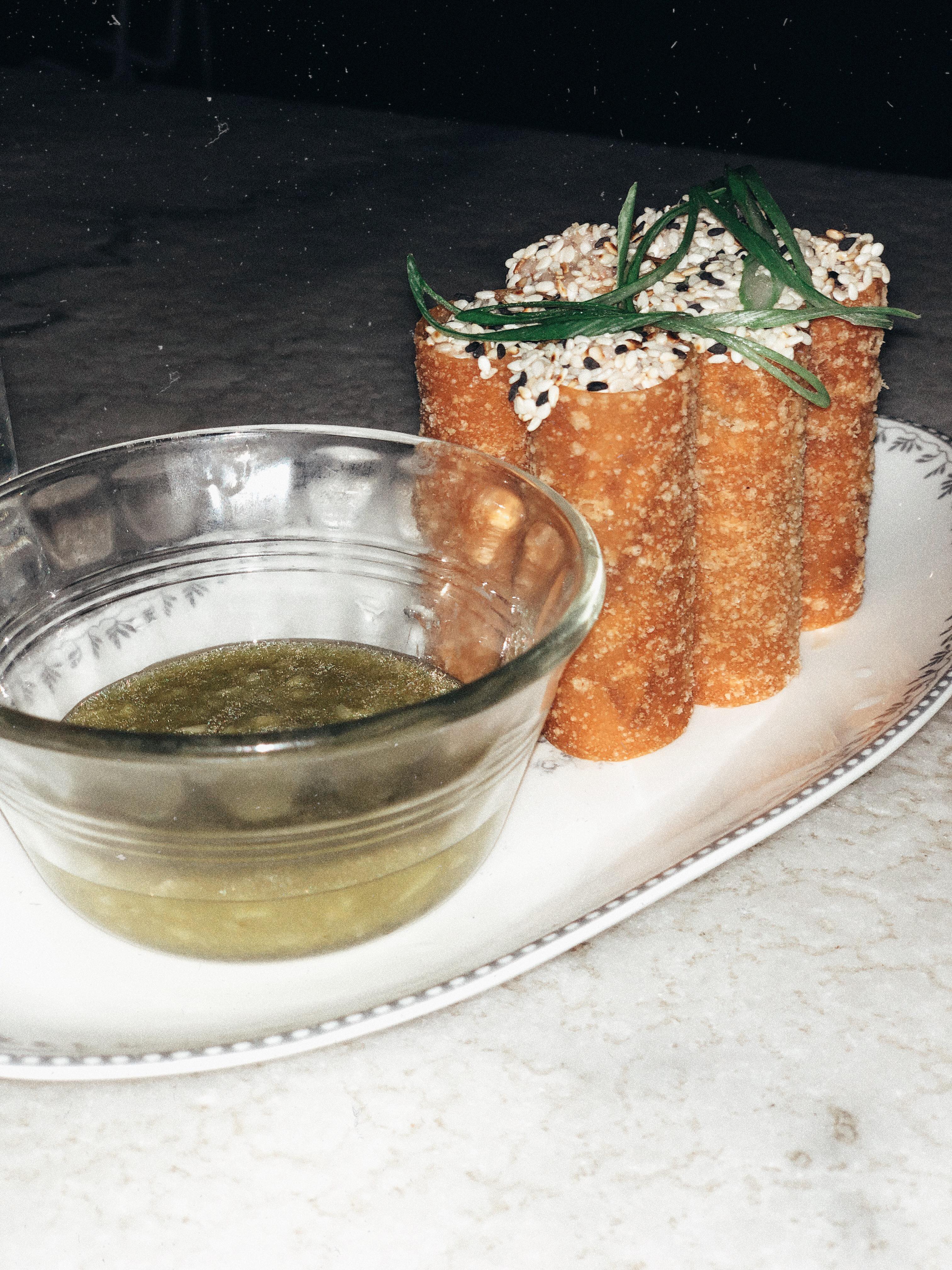 62048713_421574665363477_8511588092098904064_n